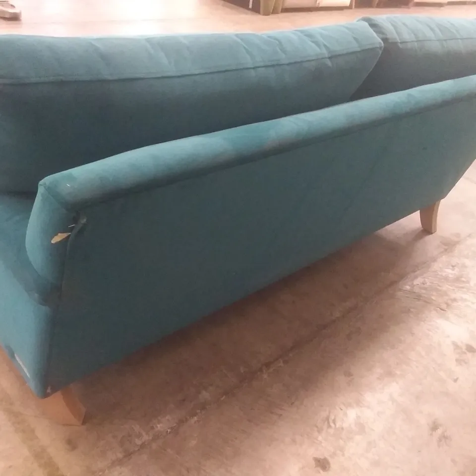 QUALITY BRITISH DESIGNER LOUNGE CO. ROSE 2.5 SEATER SOFA TEAL PLUSH FABRIC 
