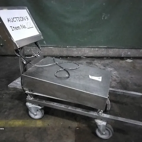 AVERY BERKEL SCALE