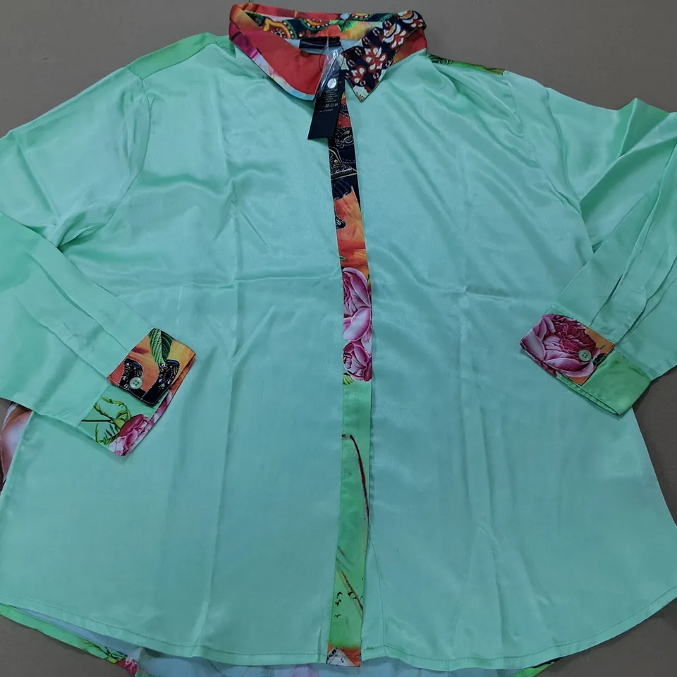 LOT OF BRAND NEW DESTELLO GREEN TRIMMED SHIRT - UK 18