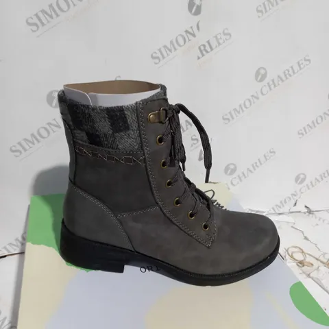 EARTH ORIGINS SUEDE HIKE BOOT SIZE 3