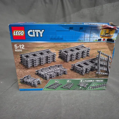 LEGO CITY FLEXIBLE TRACKS - 60205