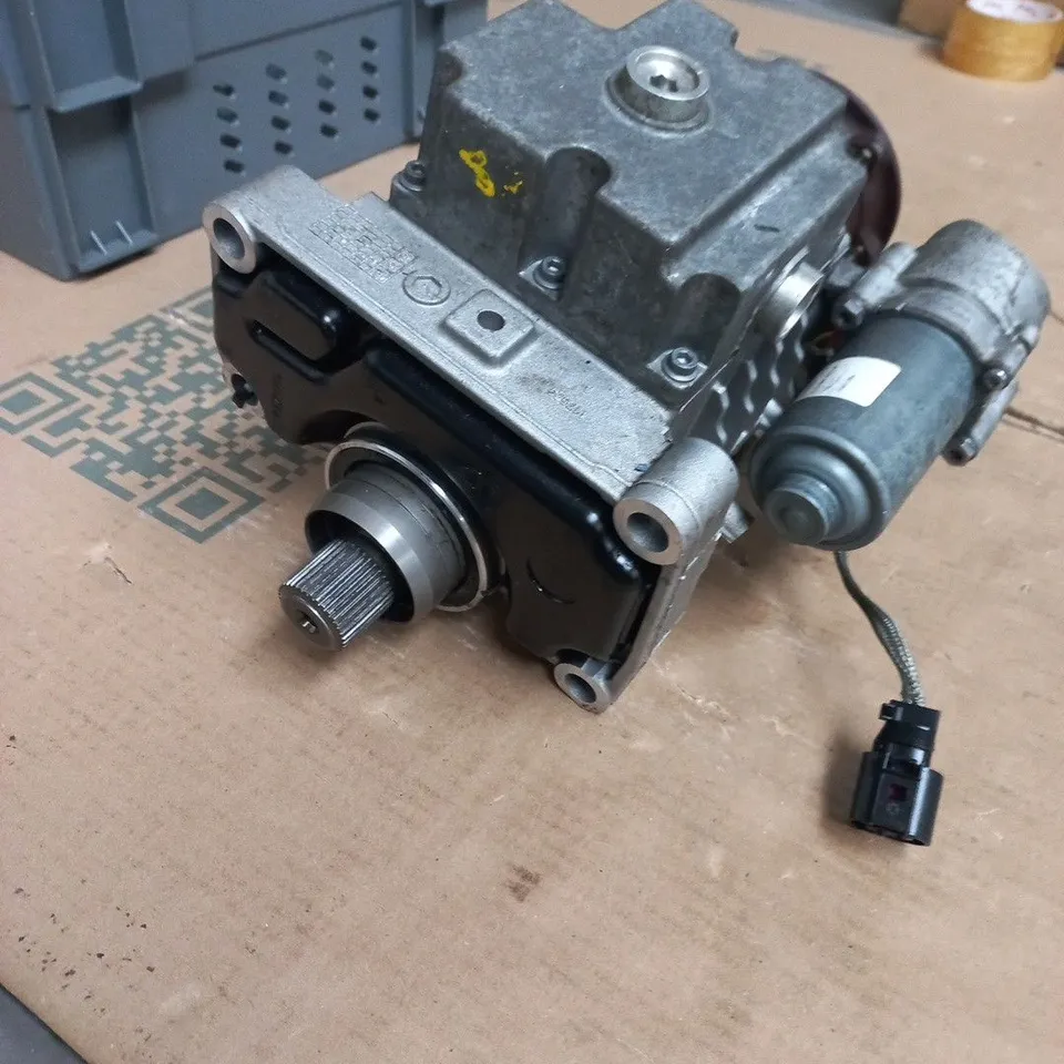 DIESEL FUEL INJECTION PUMP WITH ELECTRIC MOTOR AND DRIVE PULLEY 