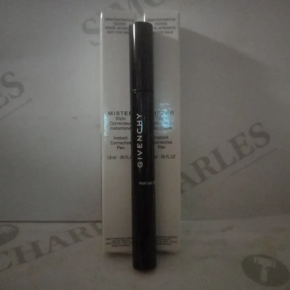 BOX OF APPROX 10 GIVENCHY TESTER INSTANT CORRECTIVE PENS #130