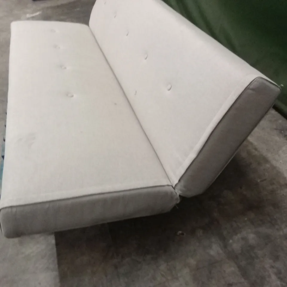 DESIGNER 3 SEATER FOLDING SOFA BED