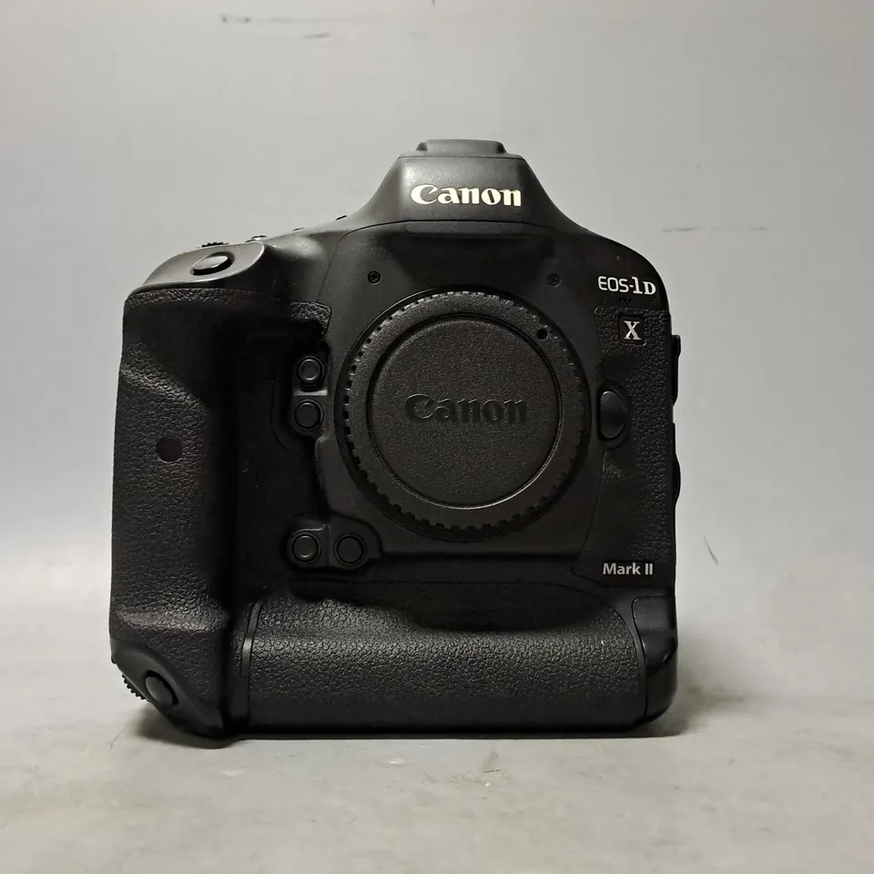 CANON EOS-1D X MARK II CAMERA BODY