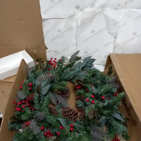 DESIGNER PRE-LIT RED BERRY CHRISTMAS WREATH - 80 CM