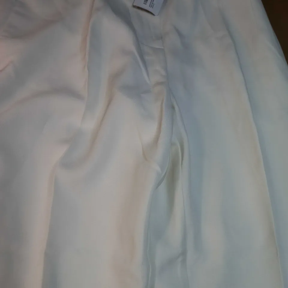 DOROTHY PERKINS WHITE PETITE HIGH WAISTED SLIM LEG TROUSERS - SIZE 12