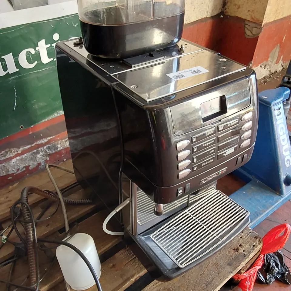 LA CIMBALI M1 BEAN TO CUP COFFEE MACHINE