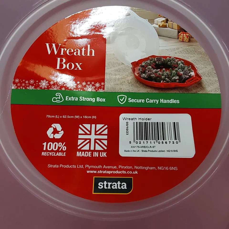 BOX OF 8 X BRAND NEW WREATH HOLDERS 