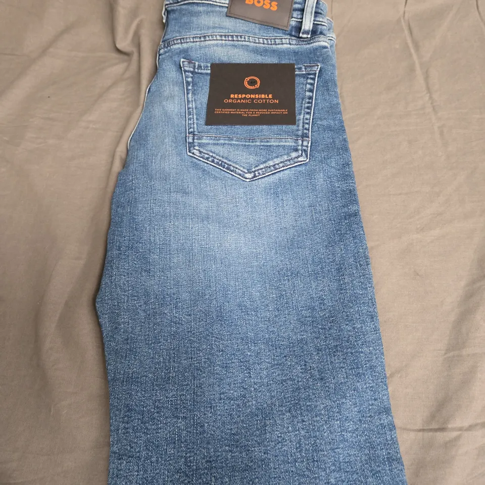 HUGO BOSS DENIM JEANS SIZE W32