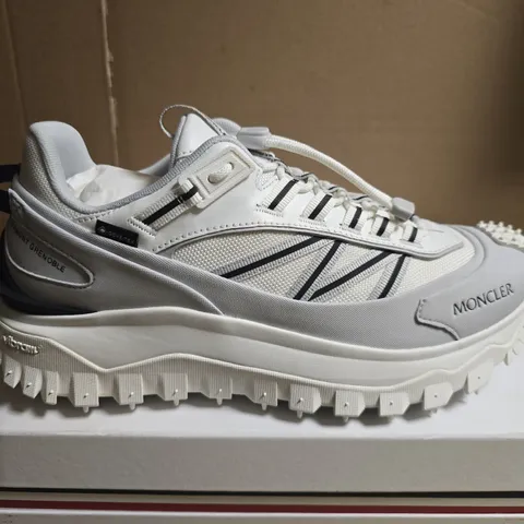 BOXED PAIR OF MONCLER TRAILGRIP GTX LOW WHITE LEATHER/OTHER MEN'S TRAINERS