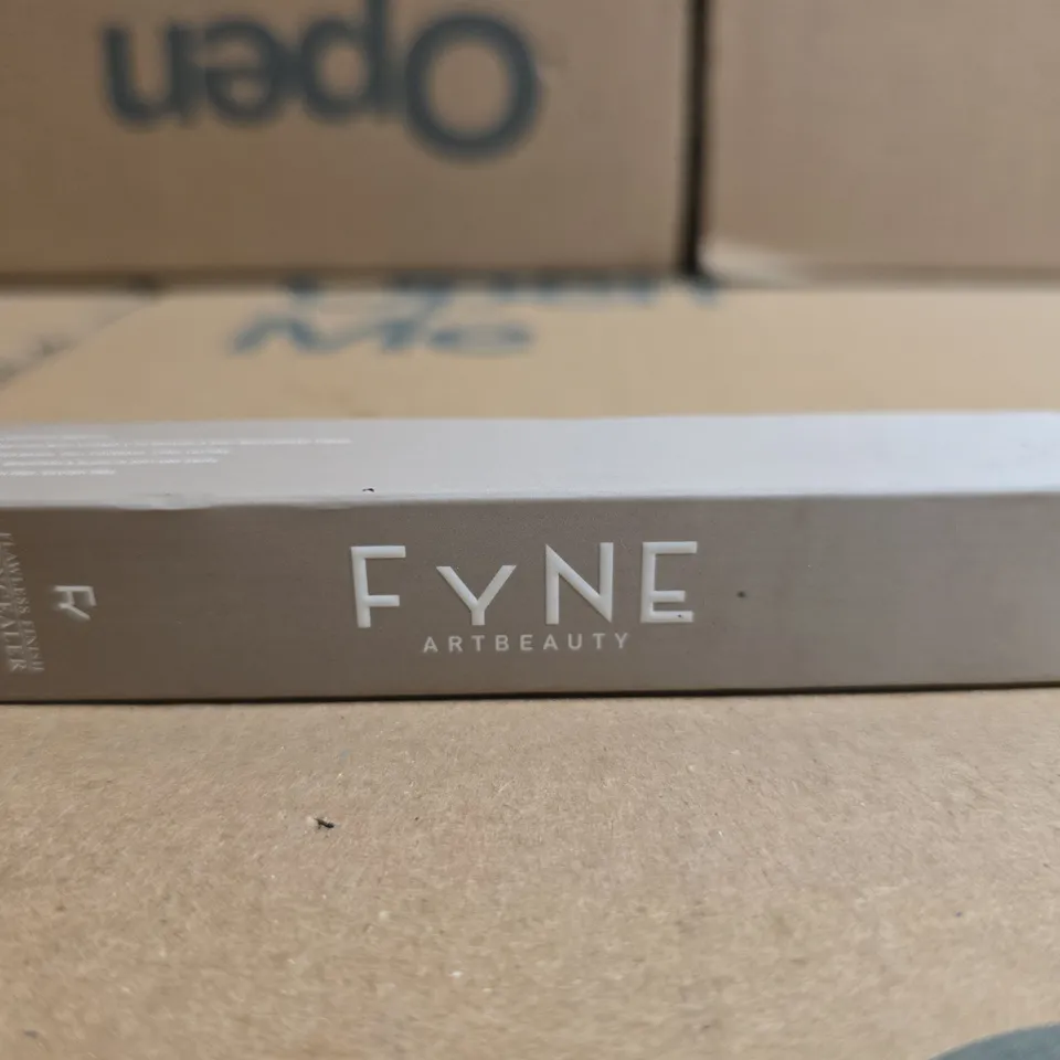 FYNE ART BEAUTY CONCEALER