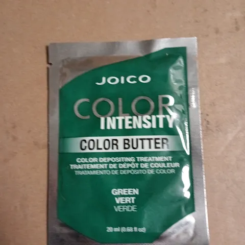 BOX OF APPROXIMATELY 35 ASSORTED JOICO PRODUCTS TO INCLUDE: COLOR BUTTER AND ROOT CONCEALER