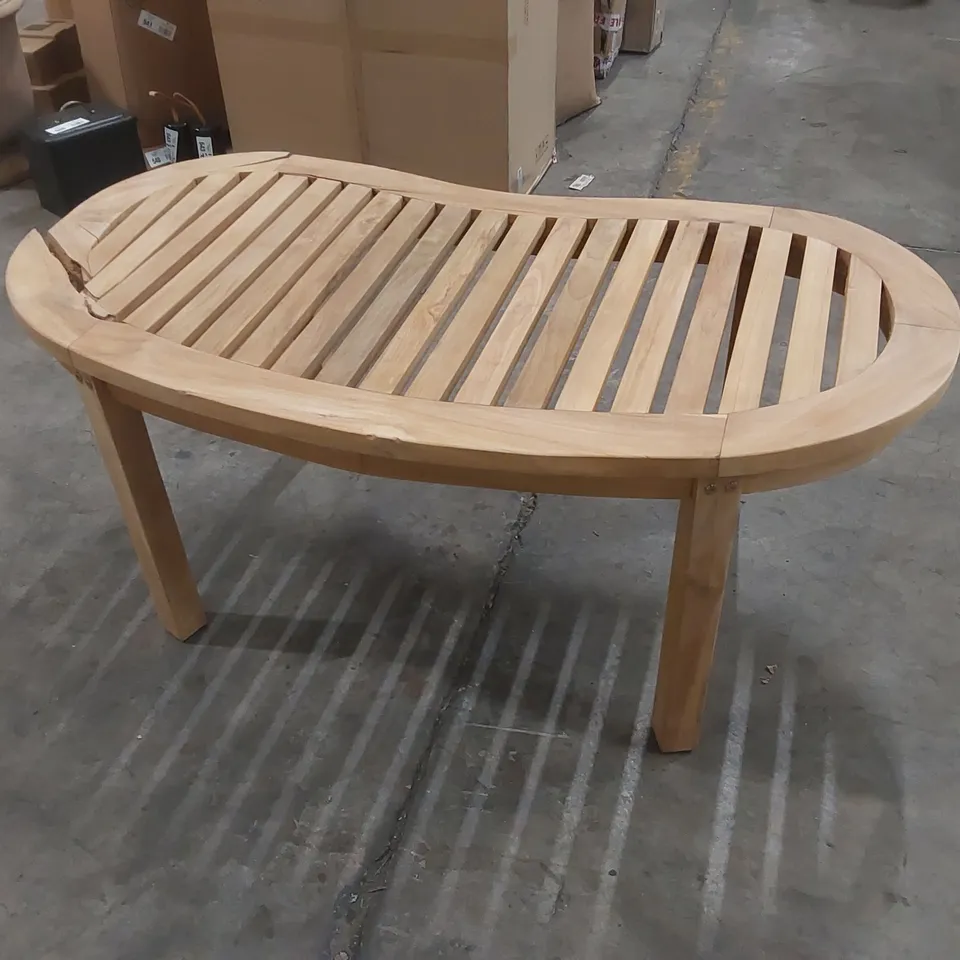 DAMAGED SOLID WOOD COFFEE TABLE