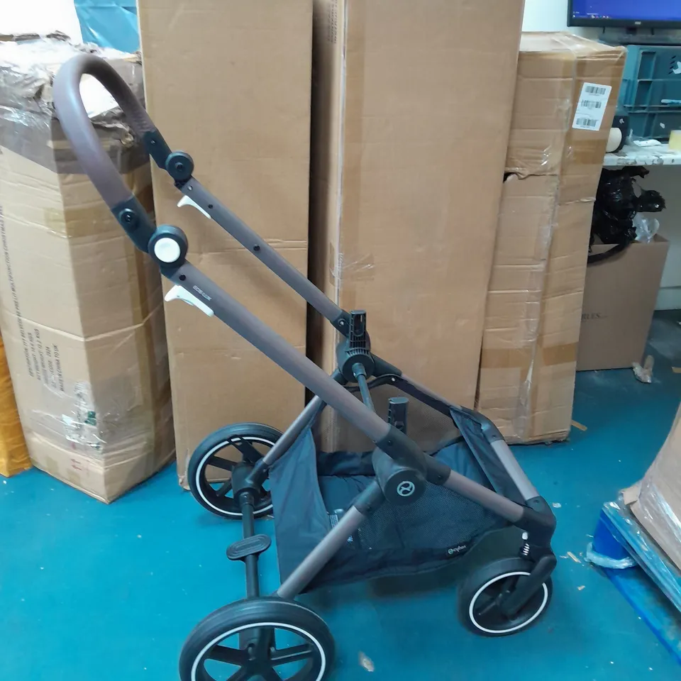 EOS LUX CYBEX PUSHCHAIR - MISSING SEAT - COLLECTION ONLY