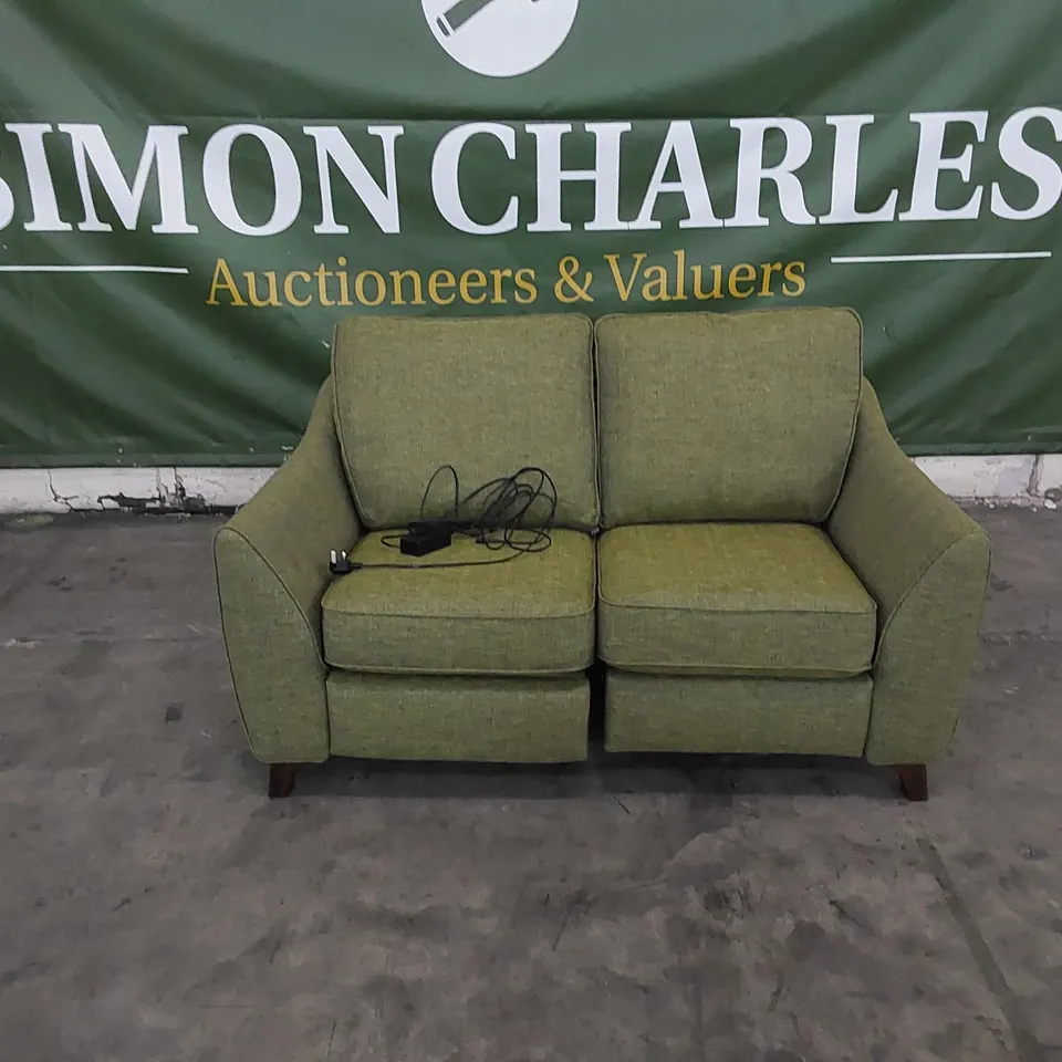 QUALITY G PLAN DESIGNER VINTAGE 68 SMALL 2-SEATER SOFA IN MARL GREEN FABRIC
