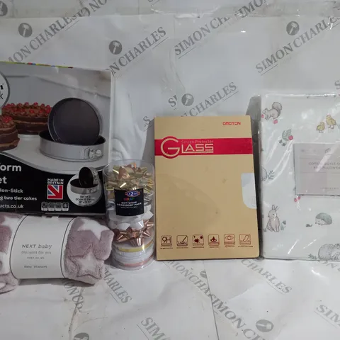 BOX OF APPROXIMATELY 12 ASSORTED ITEMS TO INCLUDE - WHAM SPRINGFORM CAKE SET - NEXT BABY BLANKET - COTTEN DUVET COVER ECT