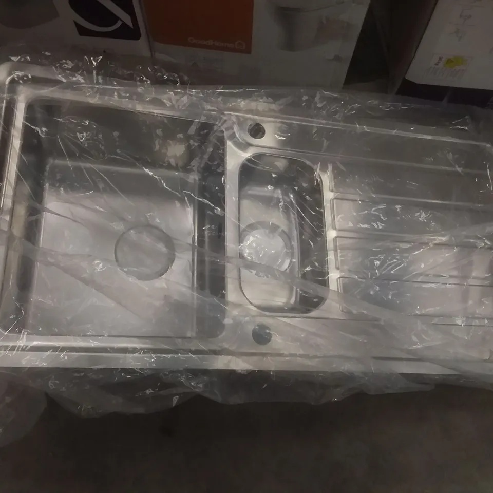 STAINLESS STEEL 1.5 BOWL SINK + DRAINER