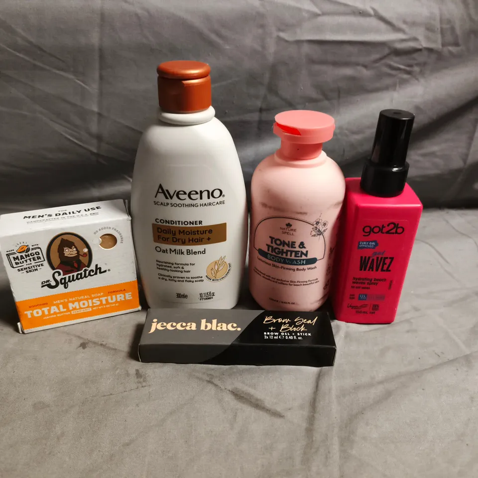 APPROXIMATELY 20 HEALTH AND BEAUTY PRODUCTS TO INCLUDE AVEENO CONDITIONER, DR SQUATCH SOAP AND GOT2B BEACH WAVES SPRAY