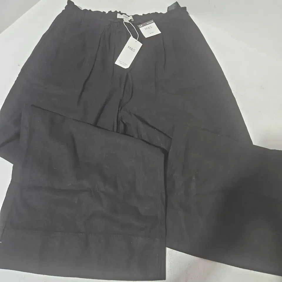 M&S WIDE TROUSERS IN BLACK - 14 REG