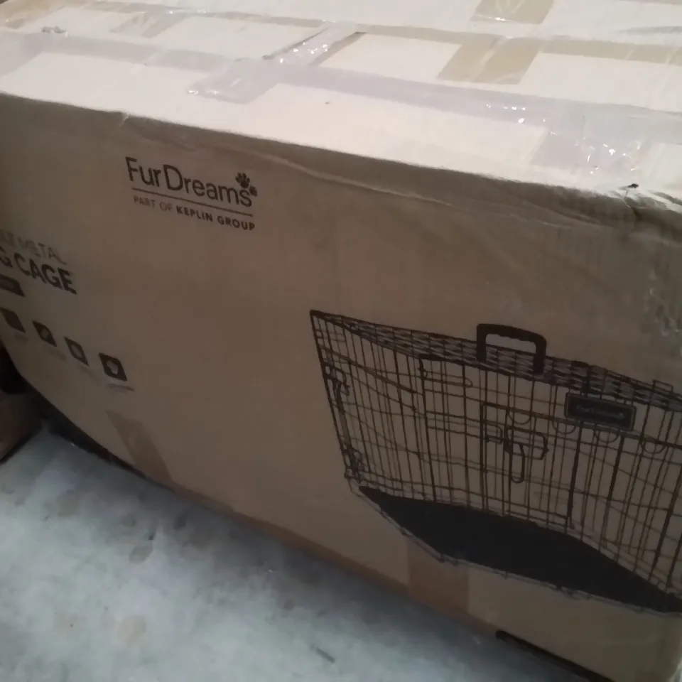 BOXED FURDREAMS 30" FOLDING METAL DOG CAGE