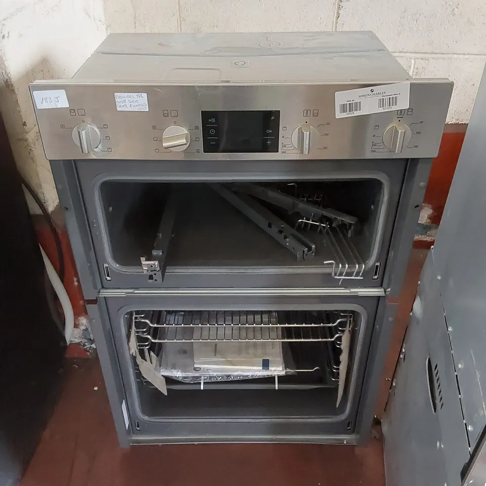 ELECTRIC DOUBLE OVEN - MISSING DOORS