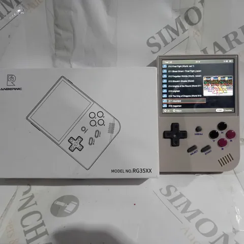 BOXED ANBERNIC GAMING CONSOLE IN WHITE - RG35XX