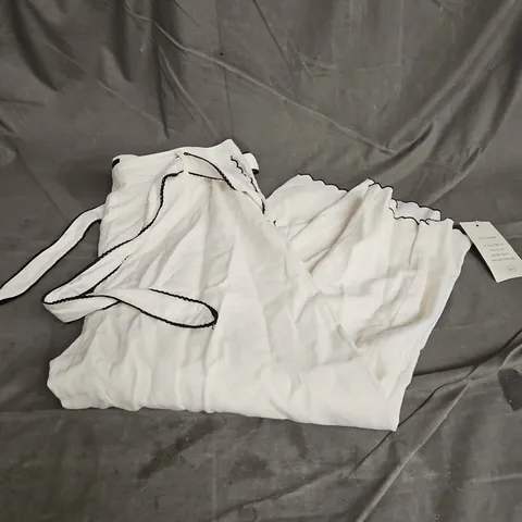 NOBODY'S CHILD SCALLOP TROUSER IN OFF WHITE SIZE 18