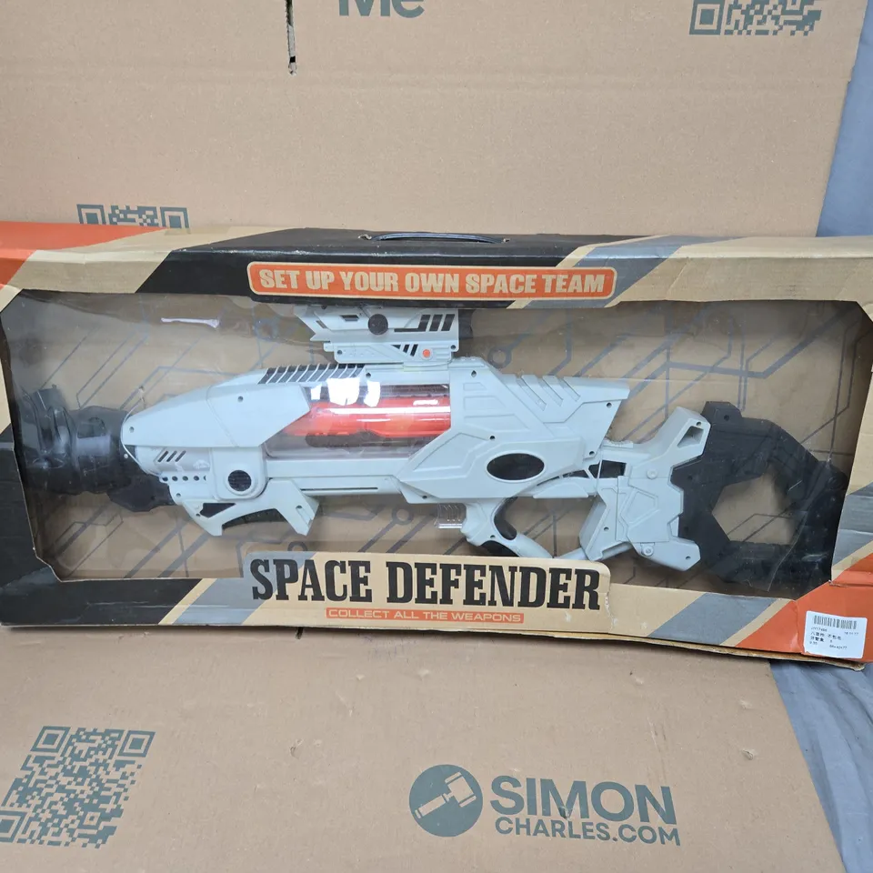 BOXED YH SPACE DEFENDER TOY GUN