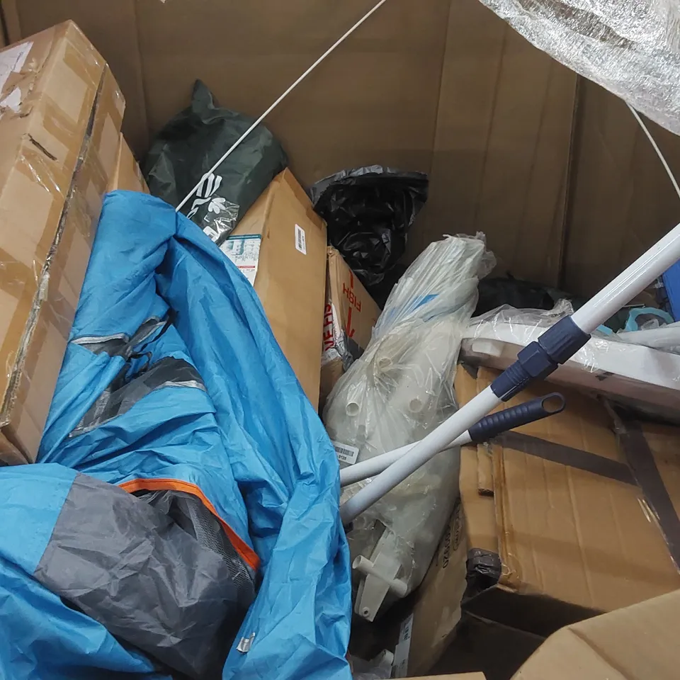 PALLET OF ASSORTED ITEMS INCLUDING SPACE SWORD TOY, BEACH TOY TABLE, POP UP TENT, DISH DRYING RACK