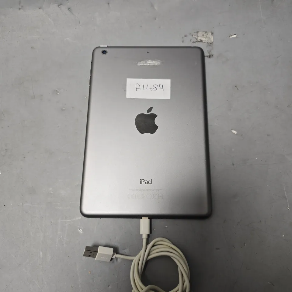 APPLE IPAD A1489