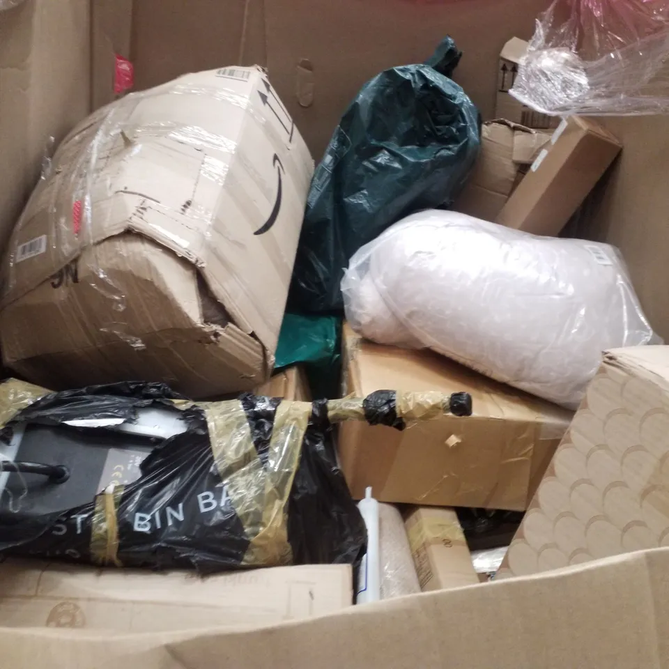 PALLET CONTAINING ASSORTED PRODUCTS INCLUDING AIR COOLER, TRUNKI KIDS SUITCASE, WEED BARRIER FABRIC, YOGA MAT & MUSICAL MOBILE