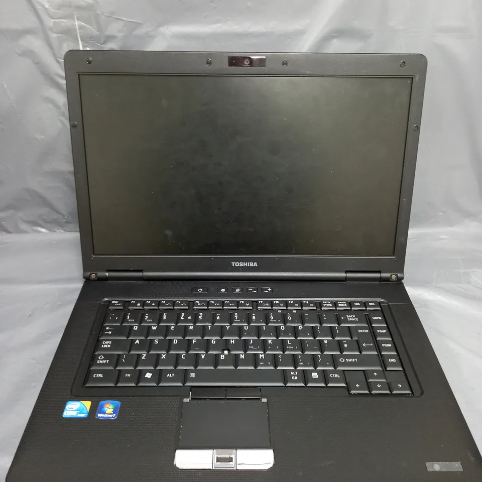 TOSHIBA TECRA A11 15 INCH I3 M 380 2.53GHZ