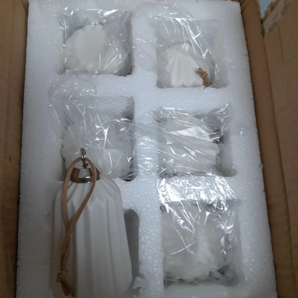 2 X PACKS K BY KELLY HOPPEN SET OF 6 GEOMETRIC TREE DECORATIONS