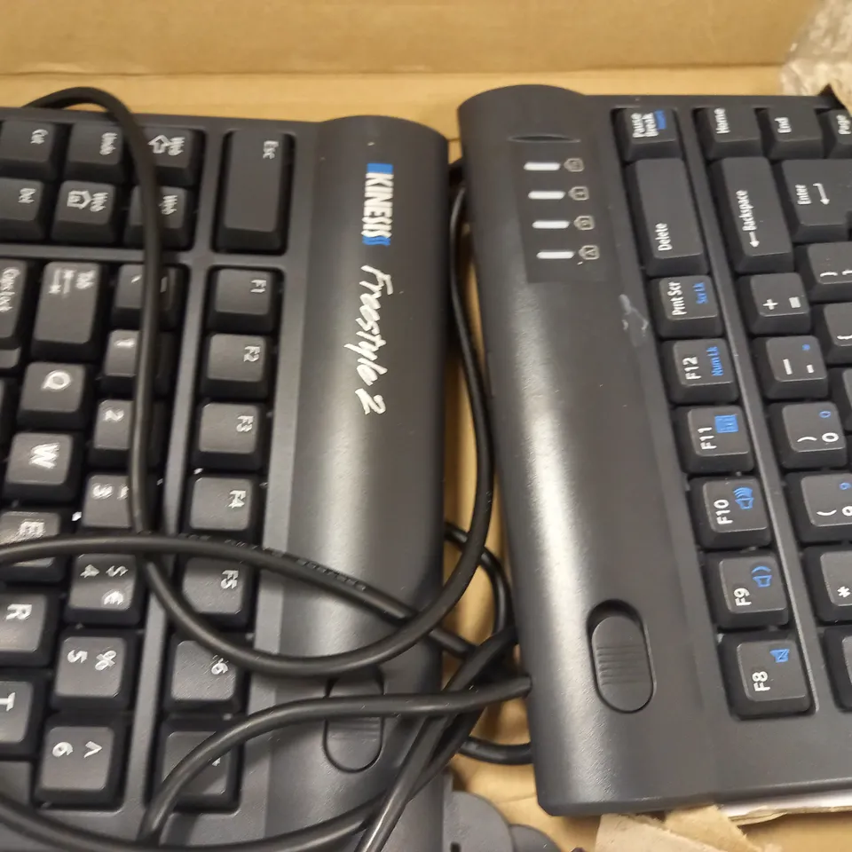 KINESIS FREESTYLE CONVERTIBLE KEYBOARD (KB800PB)