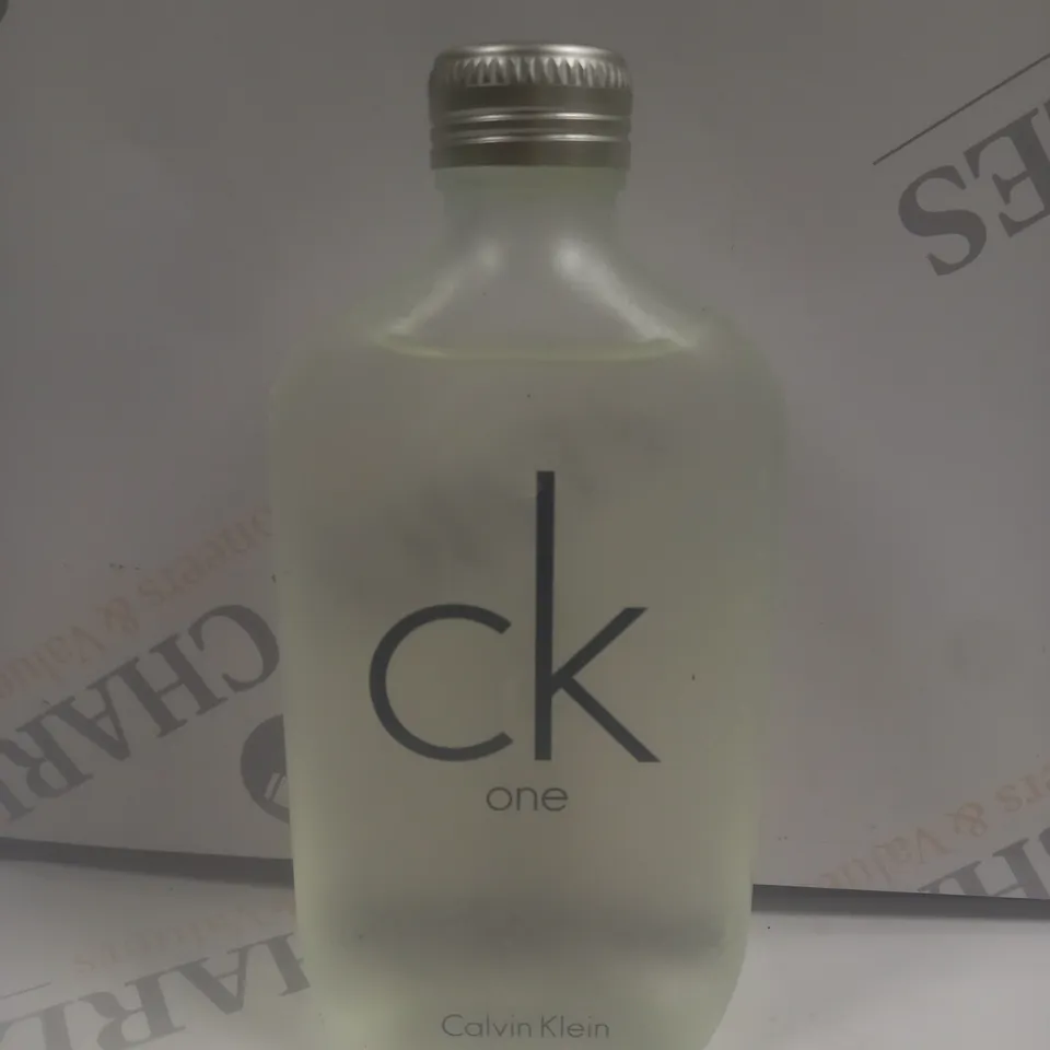 CALVIN KLEIN CK ONE EAU DE TOILETTE - 200ML