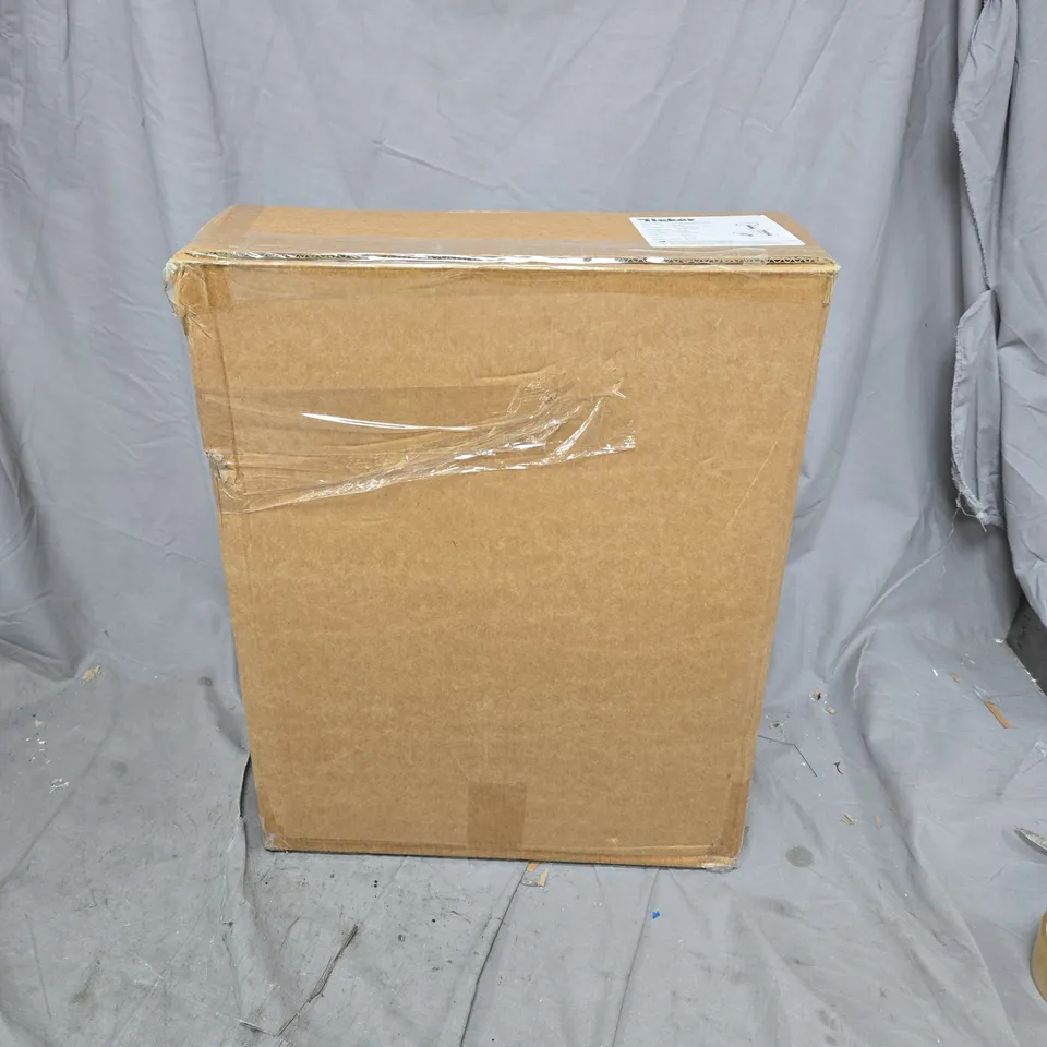 BOXED WHITE FAUX FUR CAT CLIMBING FRAME