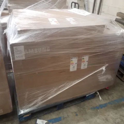 PALLET CONTAINING APPROXIMATELY 8 ASSORTED DAMAGED TVS