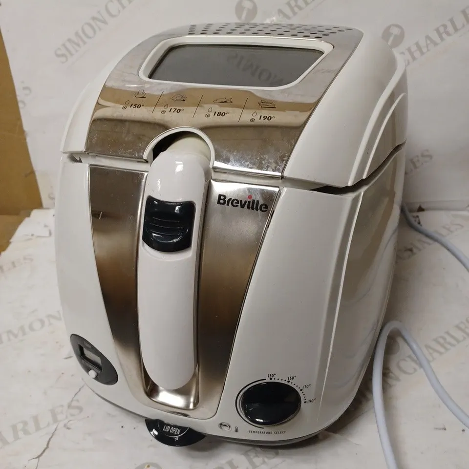 BREVILLE VDF108 EASY CLEAN DEEP FRYER - WHITE