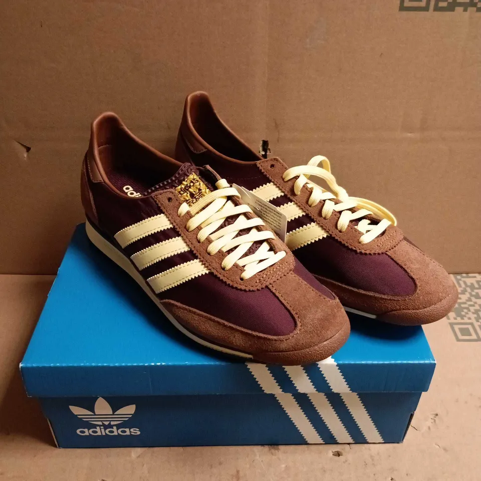 BOXED PAIR OF ADIDAS SL72 OG W TRAINERS - 5.5 