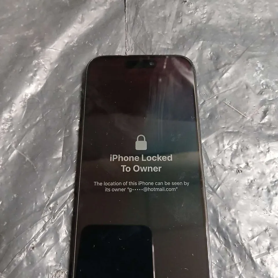 APPLE IPHONE 15PRO - PHONE LOCKED TO OWNER 