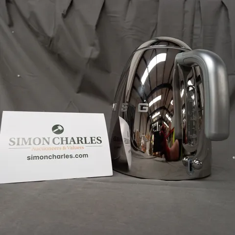 BOXED SMEG RETRO STYLE JUG KETTLE - POLISHED STEEL