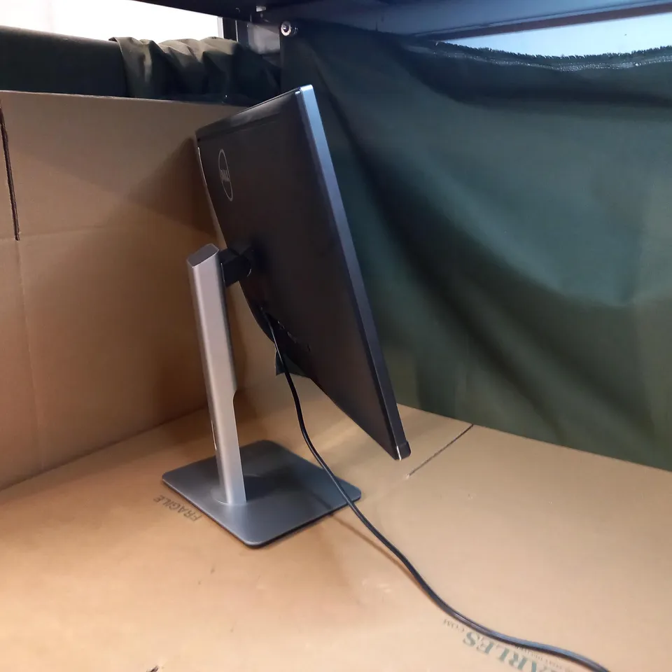 DAMAGED DELL 27" U2715H FLAT PANEL MONITOR WITH ADJUSTABLE STAND - COLLECTION ONLY
