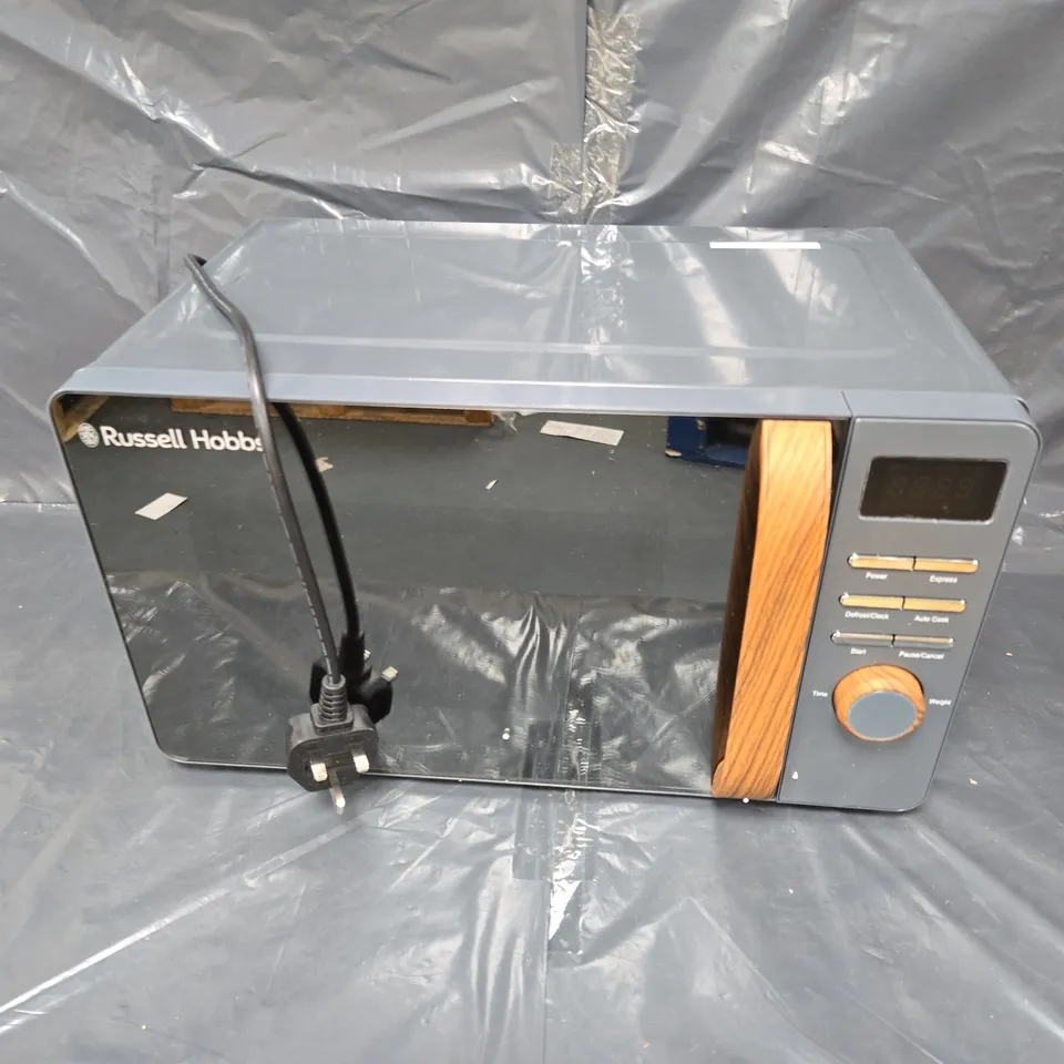 BOXED RUSSELL HOBBS RHMD714G SCANDI GREY DIGITAL MICROWAVE