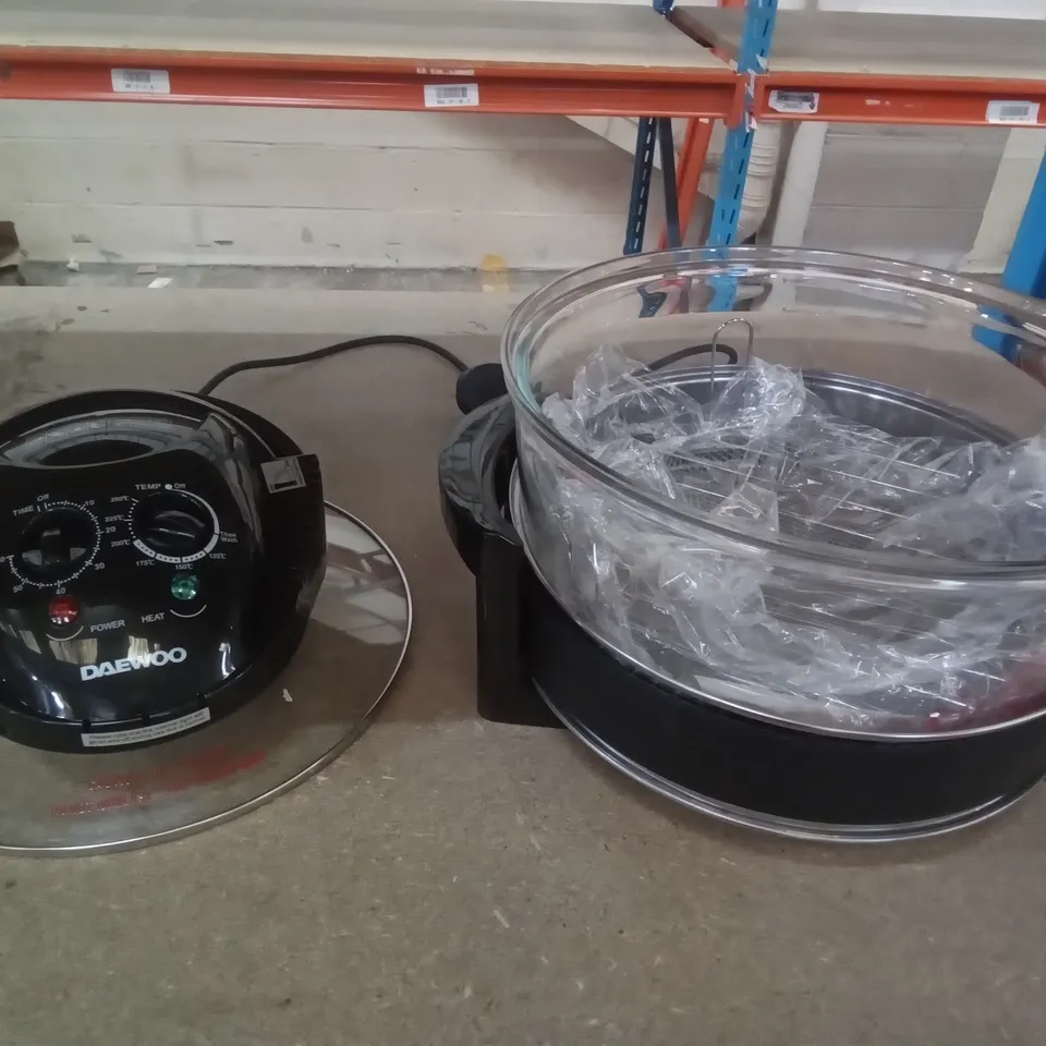 BOXED GEEPAS TURBO HALOGEN OVEN 