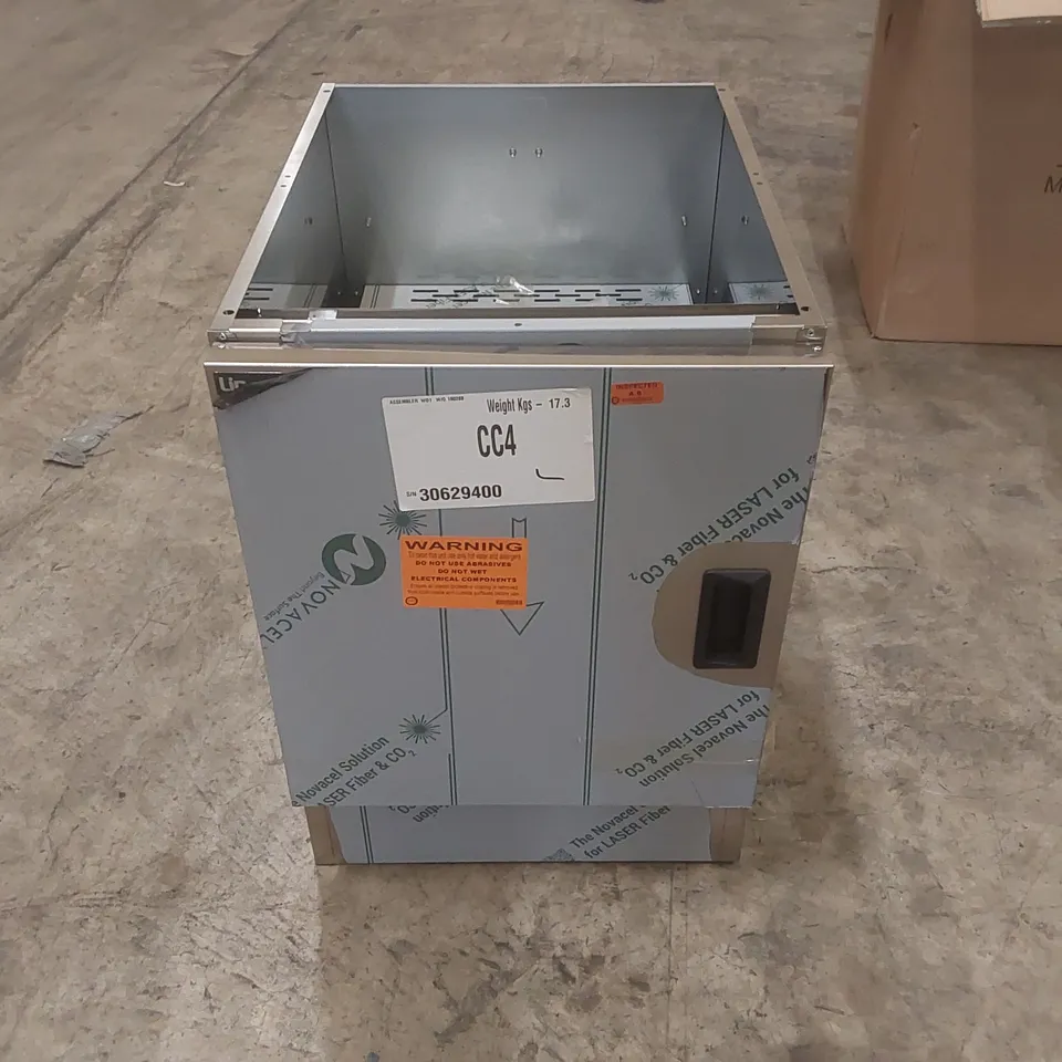 BOXED LINCAT SILVER LINK 600 HEATED AND AMBIENT PEDESTAL