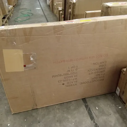BOXED DOUBLE (4'6) UPHOLSTERED BED