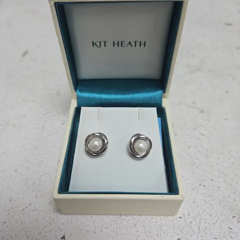 KIT HEATH PEARL STUD EARRINGS