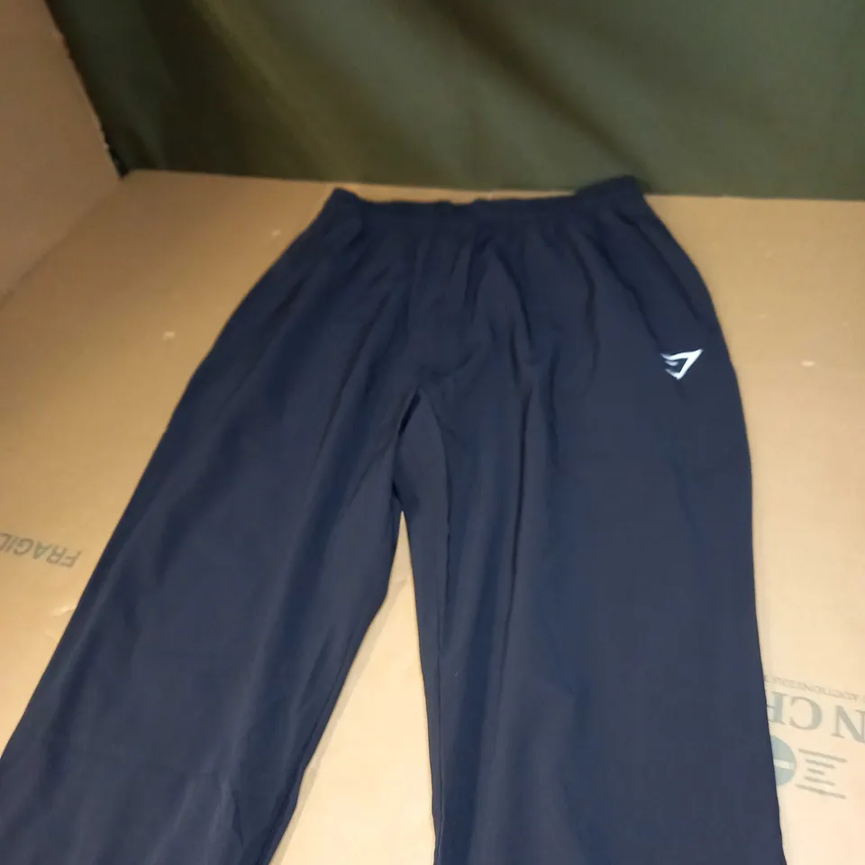 MENS GYMSHARK JOGGING PANTS SIZE S