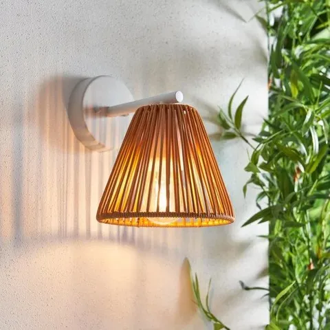 BOXED KENIA RATTAN OUTDOOR WALL LIGHT
